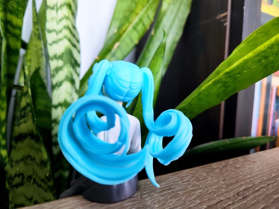 Hatsune Miku - figurka.