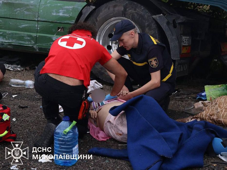 Оприскувач на 400л. У хорошому стані.