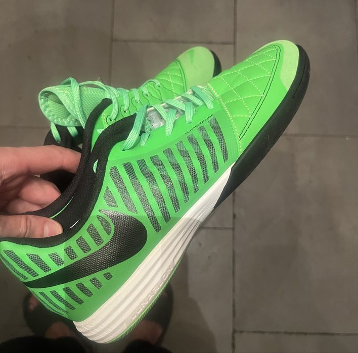 Продам Nike Lunar Gato
