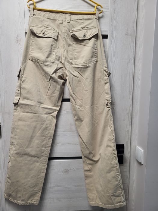 Spodnie jeansy cargo bojówki kieszenie bershka 36 beżowe