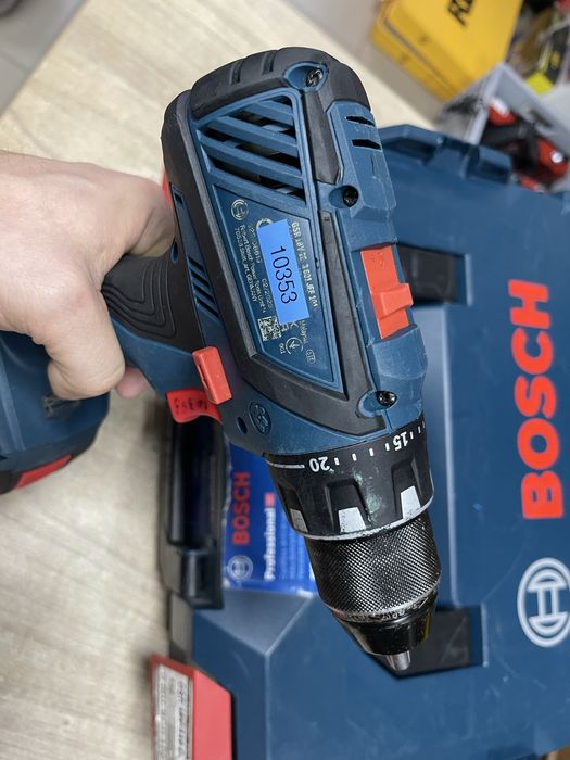 Bosch GSR 18V-28 L-Boxx / акумуляторний шуруповерт Бош