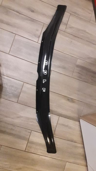 Мухобойка. Дефлектор на капот Гольф 4