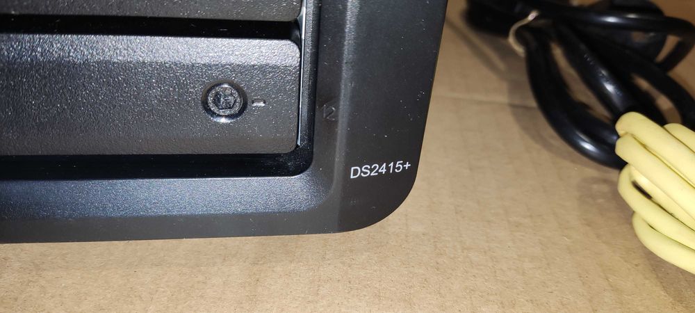 Synology DS2415+ 16GB RAM (Quad Core Intel CPU, Docker) DSM 7.3