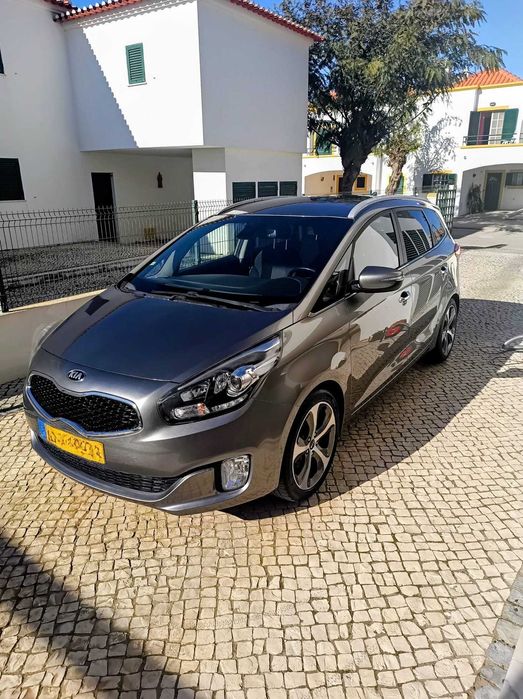 Kia Carens 1.7 CRDi TX