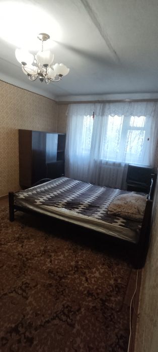 Здам затишну 1к. кв. на 2 поверсі.