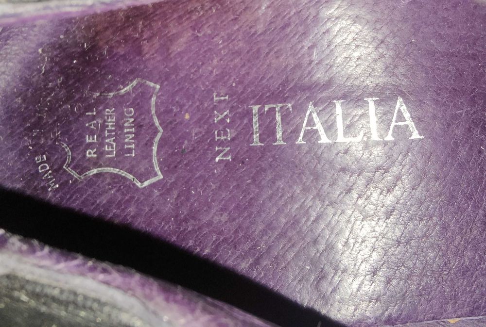 Next Italia eleganckie buty z przeszyciami derby 43