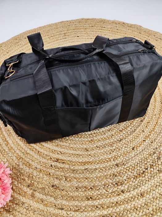 Nowa czarna torba sportowa podróżna turystyczna bagaż podręczny basen