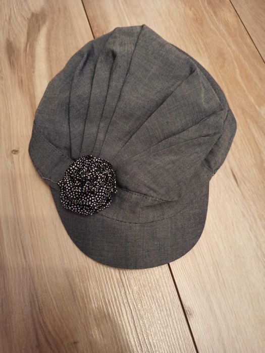 Czapka elegancka z daszkiem H&M 92/104