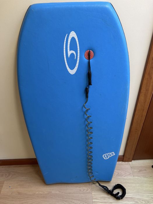 Bodyboard Genesis vendo ou troco