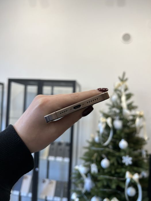 Telefon iPhone 16 PRO MAX 256GB Złoty Apple Gwarancja iTrade