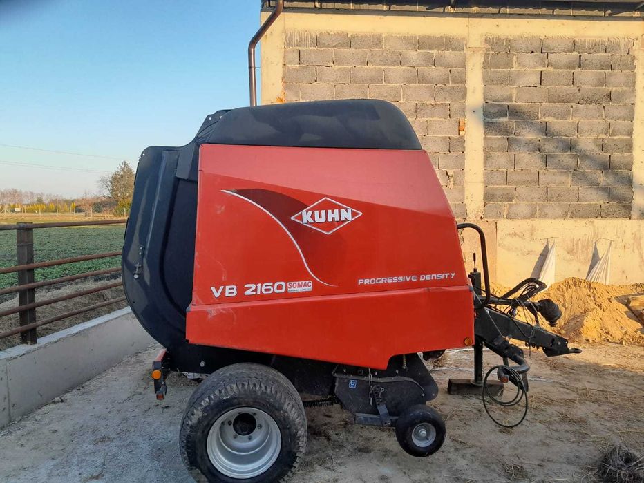 Prasa zwijająca kuhn VB 2160
