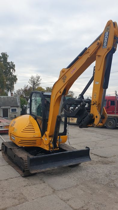 Послуги екскаватора 5.5 т.