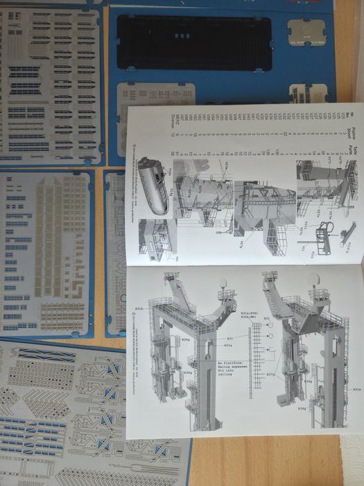 Model kartonowy HMV Berlin 2001 / Frankfurt  2002 elementy laserowe S61 Albatros 1976 skala 1:250