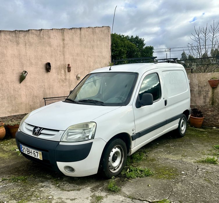 Pegeout Partner 2000 HDI