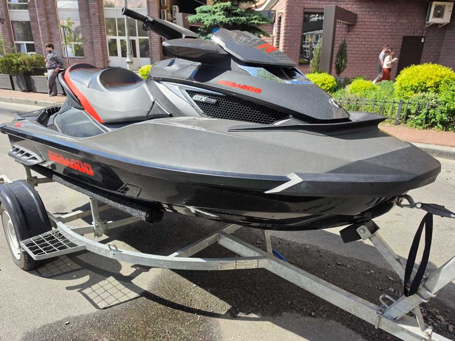 Гідроцикл BRP GTX IS 260