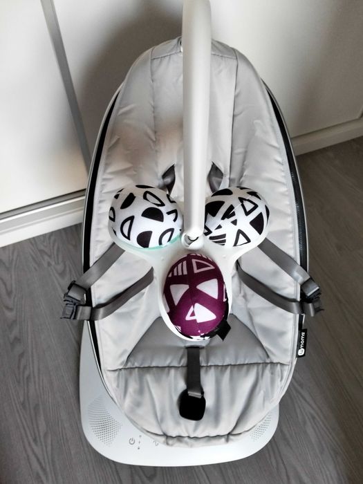 Espreguiçadeira Mamaroo 4moms 5 com redutor