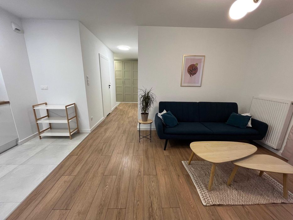 Duże mieszkanie 2 pokoje z klimatyzacją, Karolinki