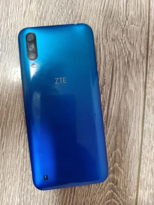 Продам телефон ZTE A7 2020 2/32гб