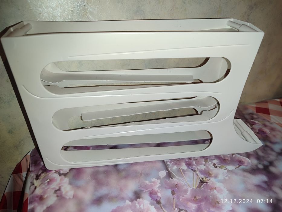 Контейнер для хранения яичек