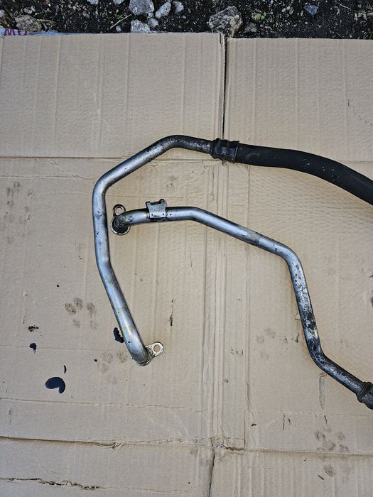Bmw m3 e92 e93 e90 m3 s65b40 v8  przewod przewody olejowe chłodnicy ol