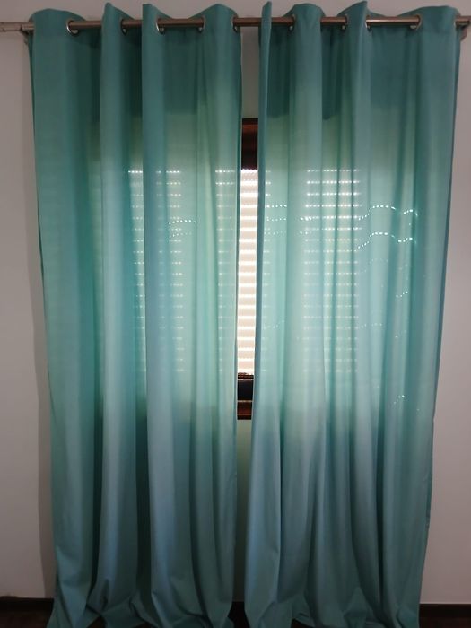 Cortinados Verde-Água