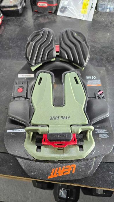 Leatt Neck Brace 5.5