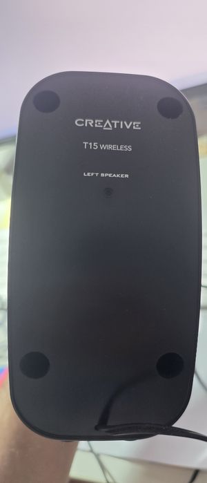 Colunas PC Creative t15