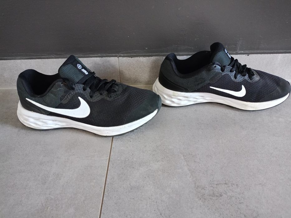 buty sportowe Nike czarne