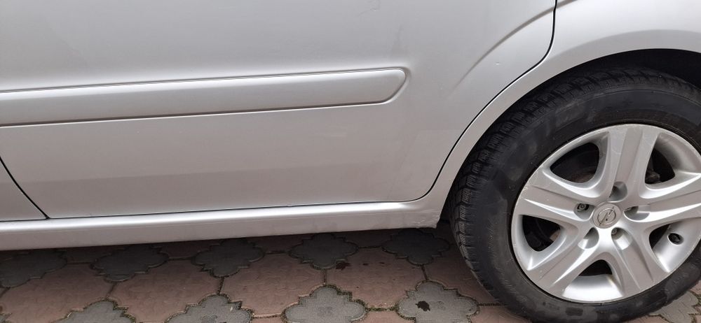 Продам авто opel zafira B 2009р