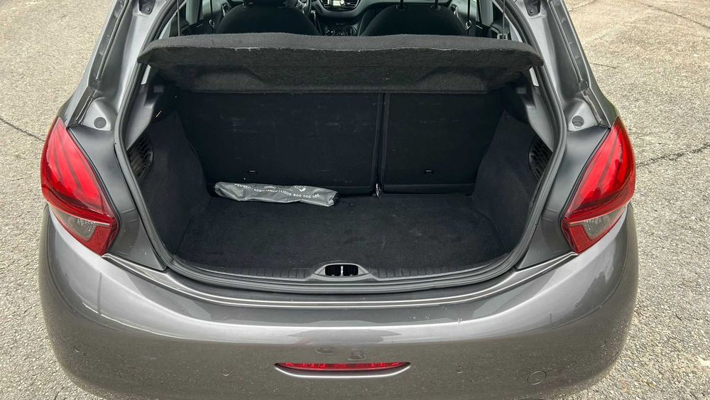 Peugeot 208 Style 1.2 PureTech 82 cv | 2018 | 74.000 km