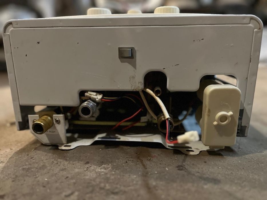 Водонагрівач Ariston