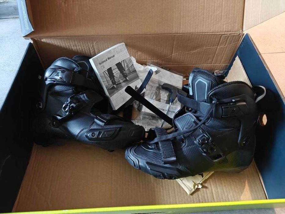 Rolki carbonowe Rollerblade Crossfire r. 42 - BOOT ONLY