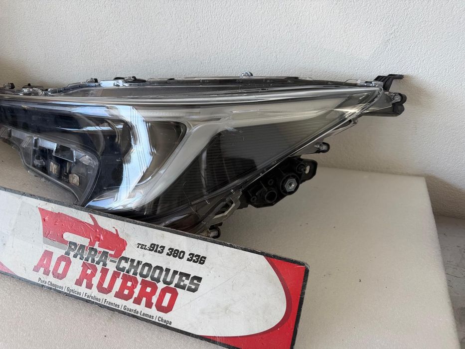 farol esq toyota corolla facelift full led 2022>