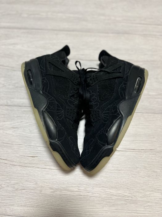 Чоловічі кросівки Nike Air Jordan 4 Retro