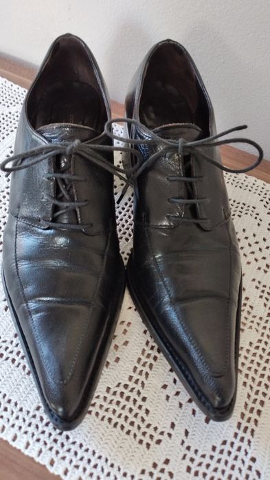Włoskie buty damskie szpic y2k rozm 38