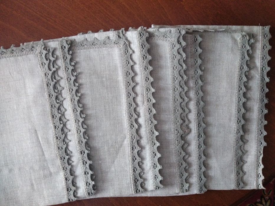 Serwetka lniana z Koronką