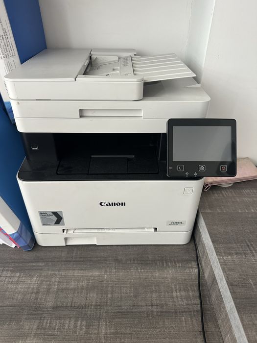 Canon i-SENSYS MF643Cdw
