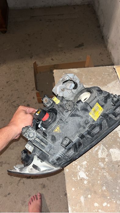 Ótica direita frente BMW e46 XENON