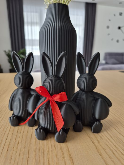 Zestaw nowoczesnych wielkanocnych zajączków