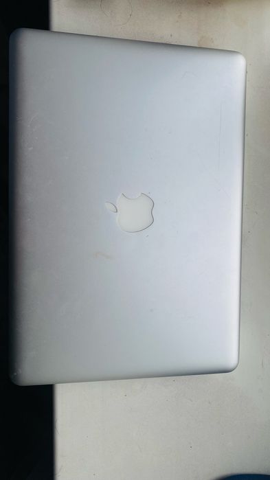 Macbook 12inc pro 15”