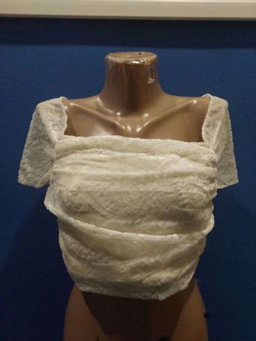 Продам, топ корсет новий prettylittlething