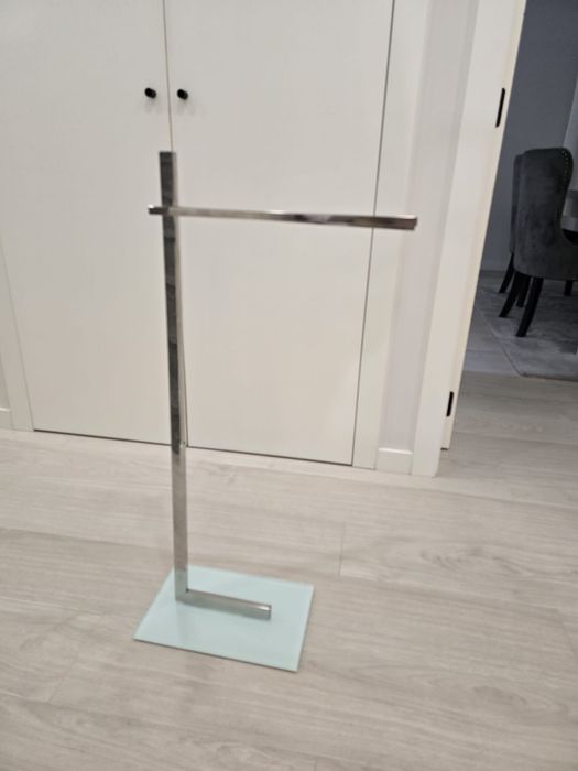 Suporte para toalhas