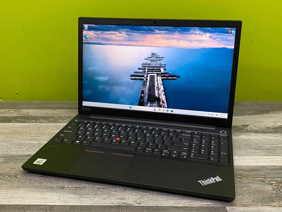 Lenovo Octacore 15.6" i5/16GB/385Nvme classe Profissional