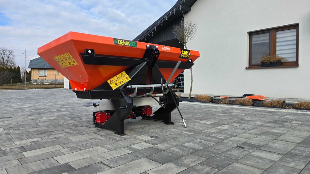 Rozsiewacz Dwutarczowy Do Nawozów Hydrauliczne Otwieranie Plandeka