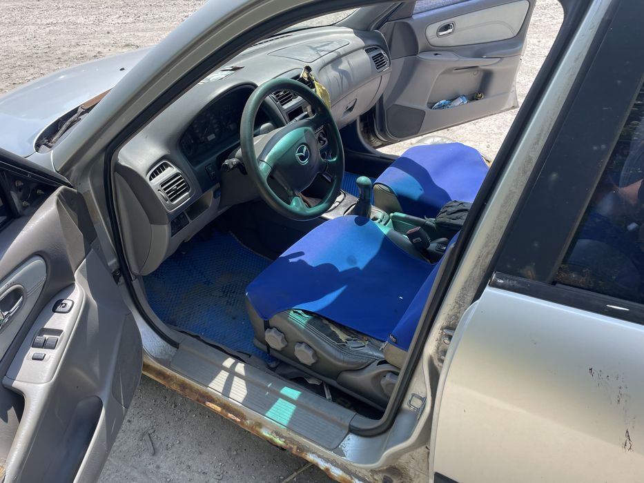 Mazda 626 2001рік 1,8 газ/бензин
