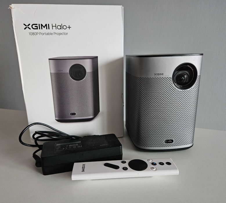 Projektor XGIMI Halo+ Full HD, 900 ANSI