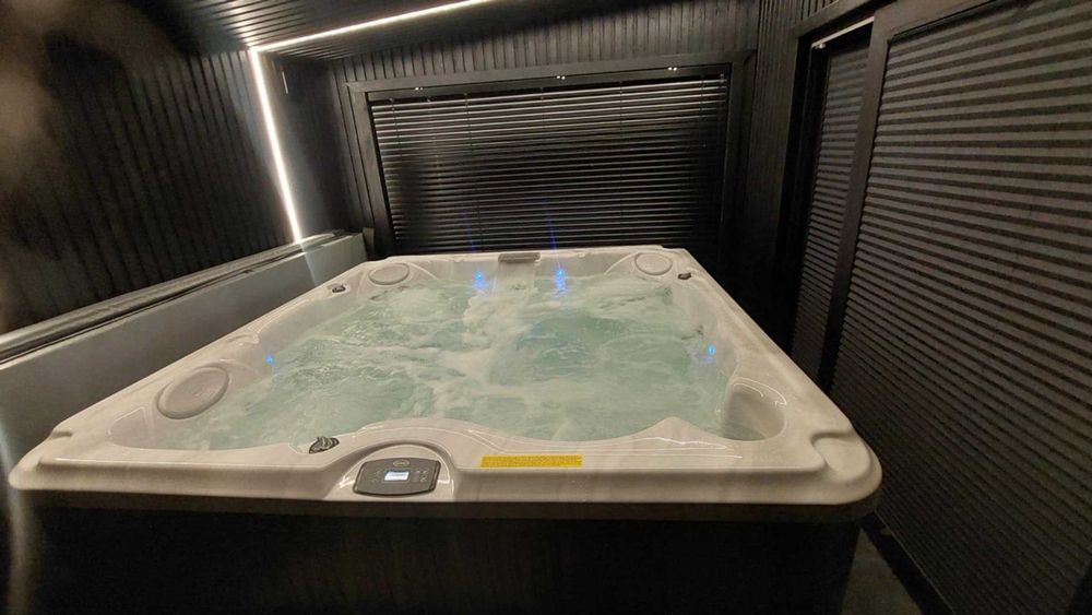Domek jacuzzi cały rok sauna kominek wczasy Rusinowo Jarosławiec