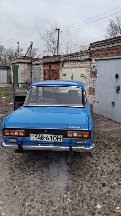 Продам автомобиль МОСКВИЧ 2140экспорт