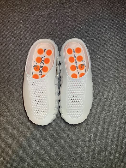 Klapki nike mind 001