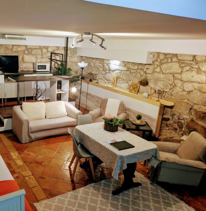 PORTO -  Apartamento Mezanine no Centro Histórico